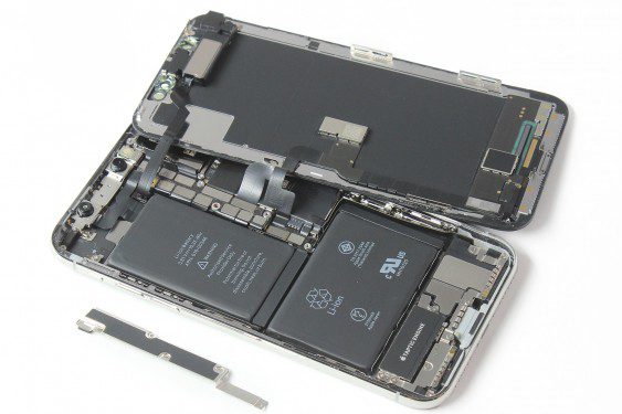 باتری iPhone 10